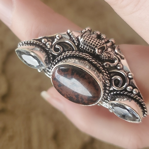 New Mahogany Obsidian & White Topaz 925 Silver Carved Elephant Statement Ring. - Picture 3 of 12